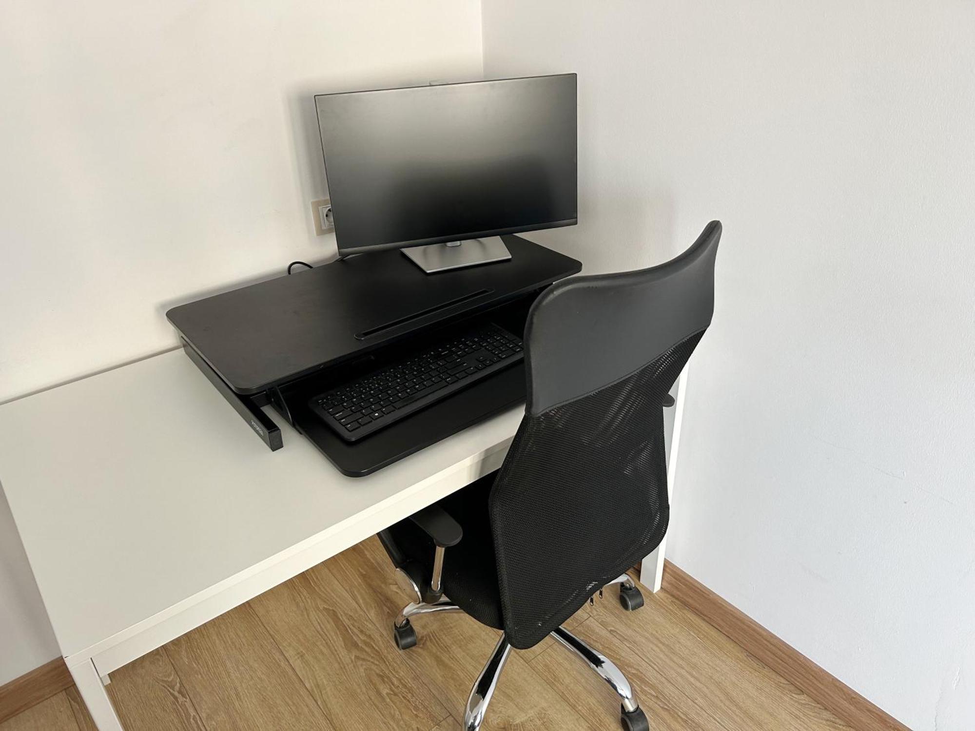 Apartament With Workspace Warszawa